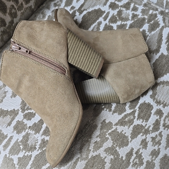 Old Navy Beige Suede Ankle Booties with Block Heel